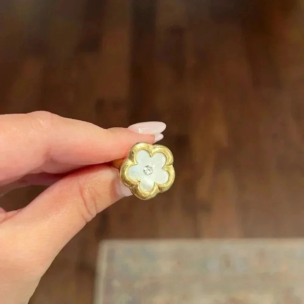 Costume Jewelry Size 5 - Ring
